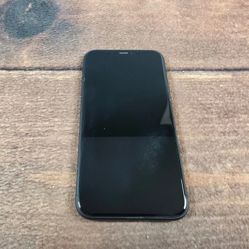Apple iPhone 11 Smartphone Black Fair Passcode Locked For Parts Repair